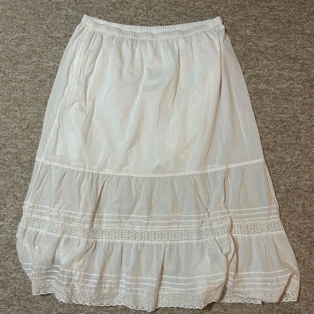 UO white maxi skirt